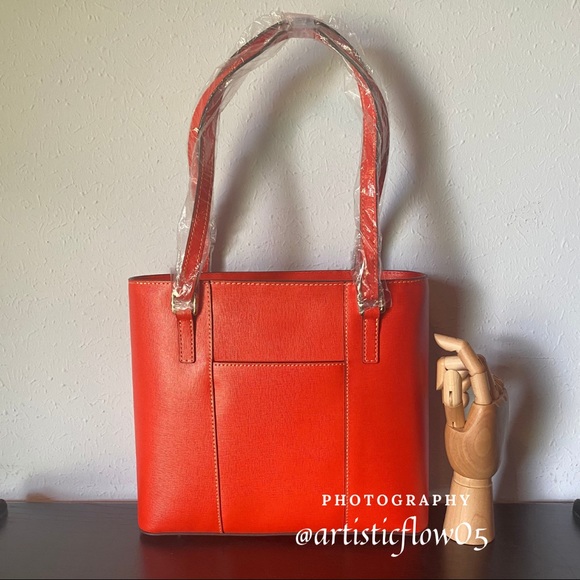 NEW! Dooney & Bourke Saffiano Small Lexington - Picture 4 of 11